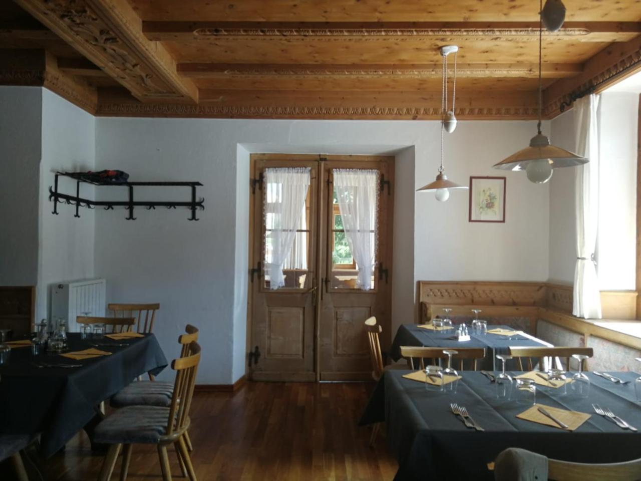 Gasthaus Weisskugel 호텔 말레스베노스타 외부 사진
